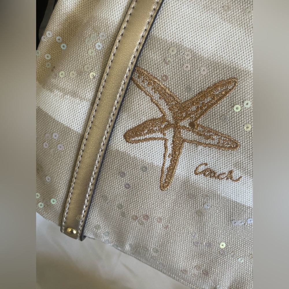 New COACH Audrey Sun Beach Sequin Motif Canvas Cinch Tote Purse Beautiful Elegan - Picture 7 of 11